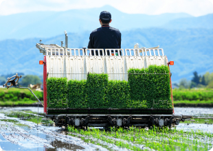 田植え機